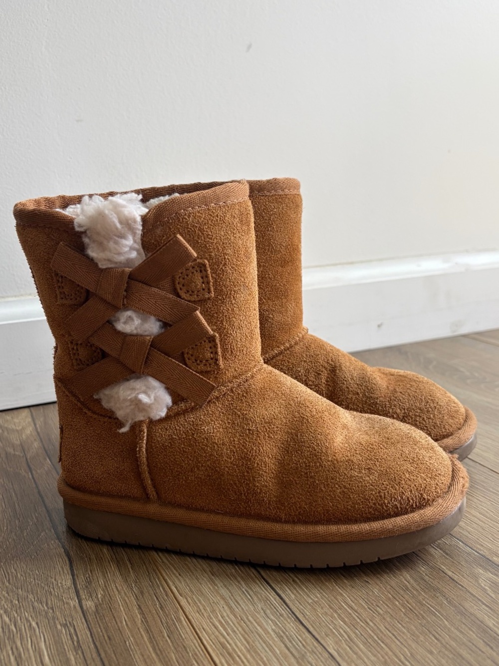 Koolaburra By Uggs Girls Boots l 11US